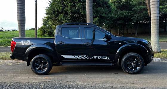 NISSAN FRONTIER 2.3 16V TURBO DIESEL ATTACK CD 4X4 AUTOMÁTICO